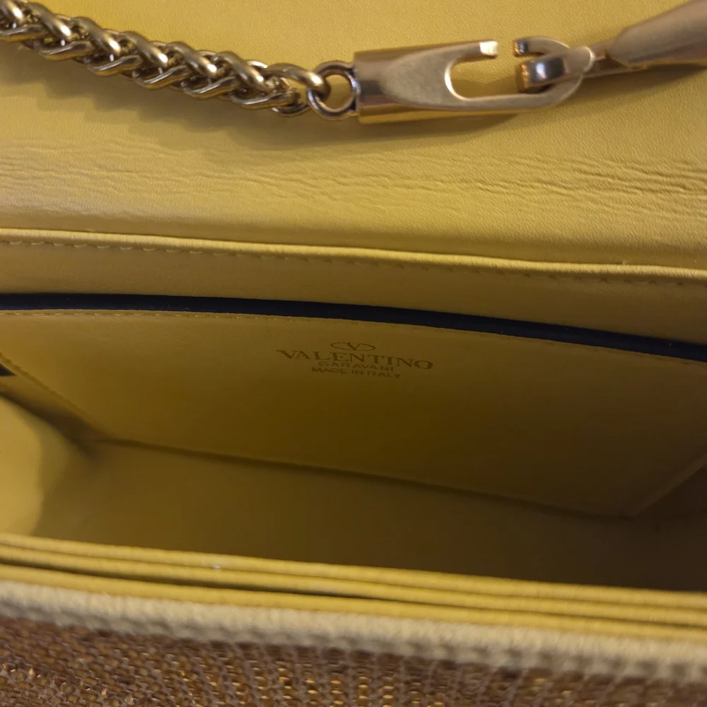 Gold Evening Crossbody Bag with Chain Strap - Picture 5 of 16